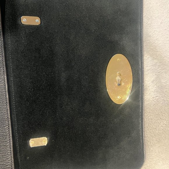 Mulberry - Medium Lily - Picture 9 of 12